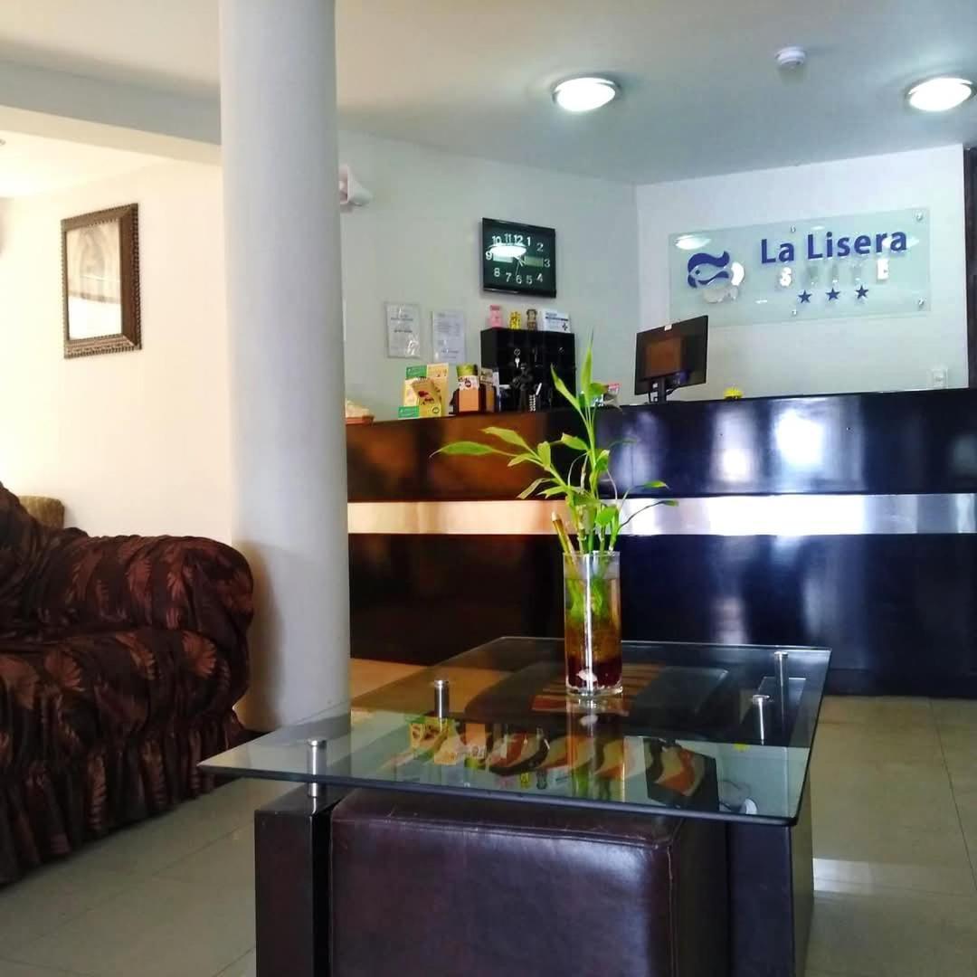 La Lisera Suite Residencial Tacna Buitenkant foto